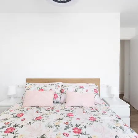 Apartment Home2book Charming Center Cruz *